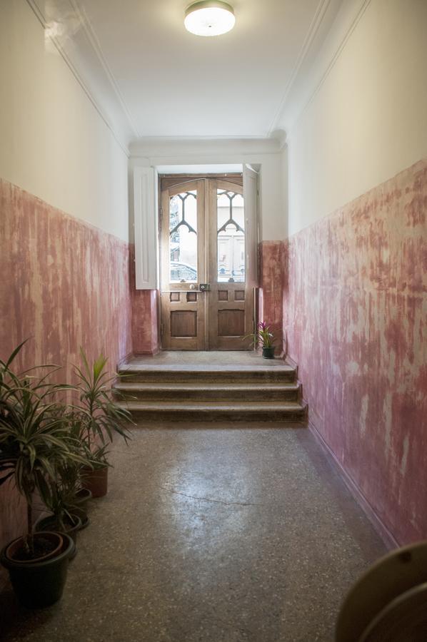 Hôtel Black Tomato Tbilissi Extérieur photo