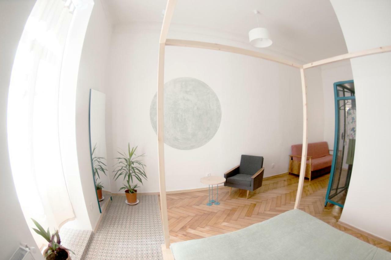 Hôtel Black Tomato Tbilissi Extérieur photo